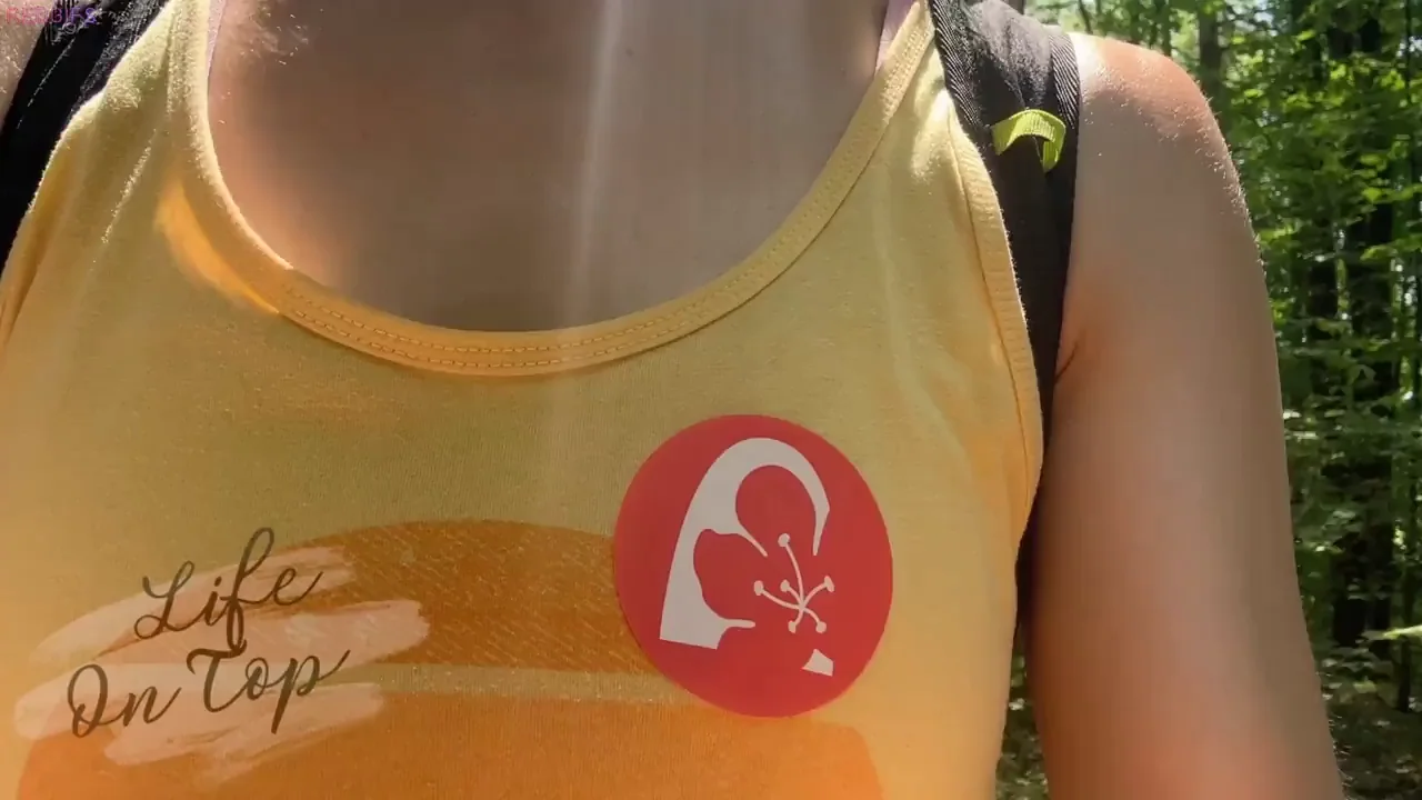 Strolling around the botanic garden... the titties are looking quite beautiful this year