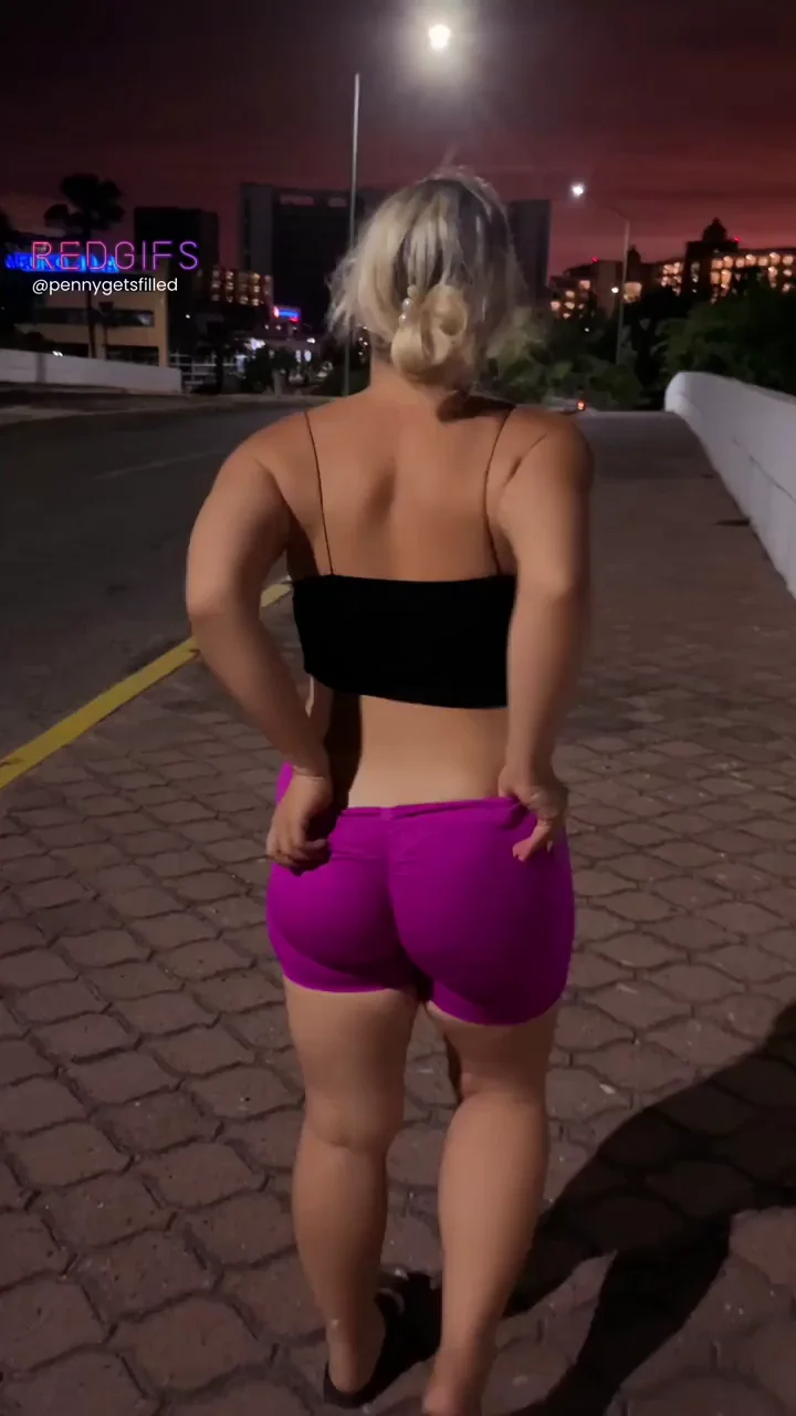 You like the view of my bare ass on the streets?