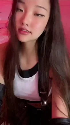 Nekogir11's Slutty Tifa Cosplay Tease on TikTok