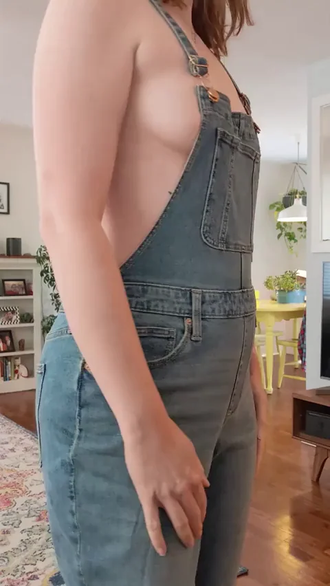 The correct way to wear overalls.