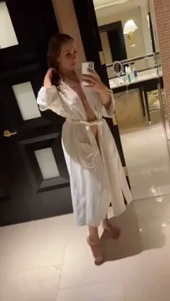 [IG] emmeleigh - Some girl dancing in bathrobe and kinda slips pussy on ig story