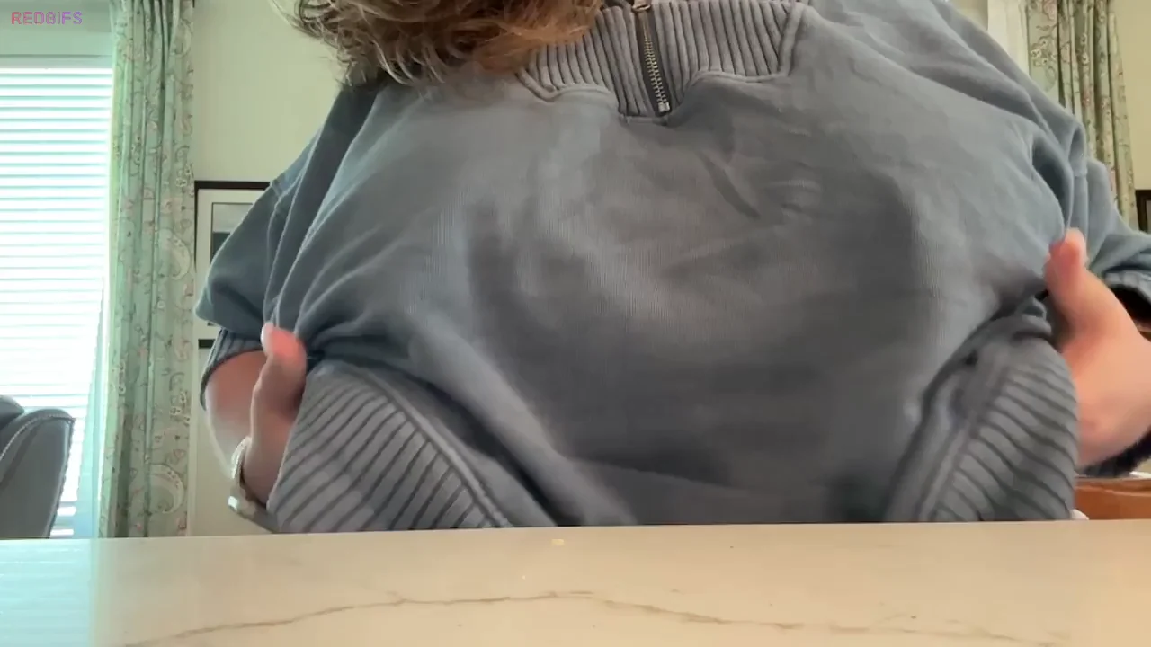 finally the weekend ! [titty drop]