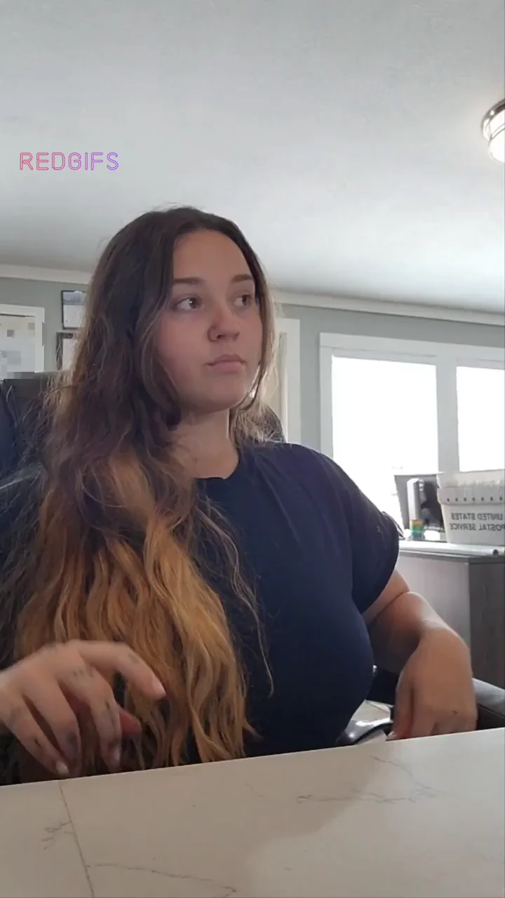 Just your average bored office girl