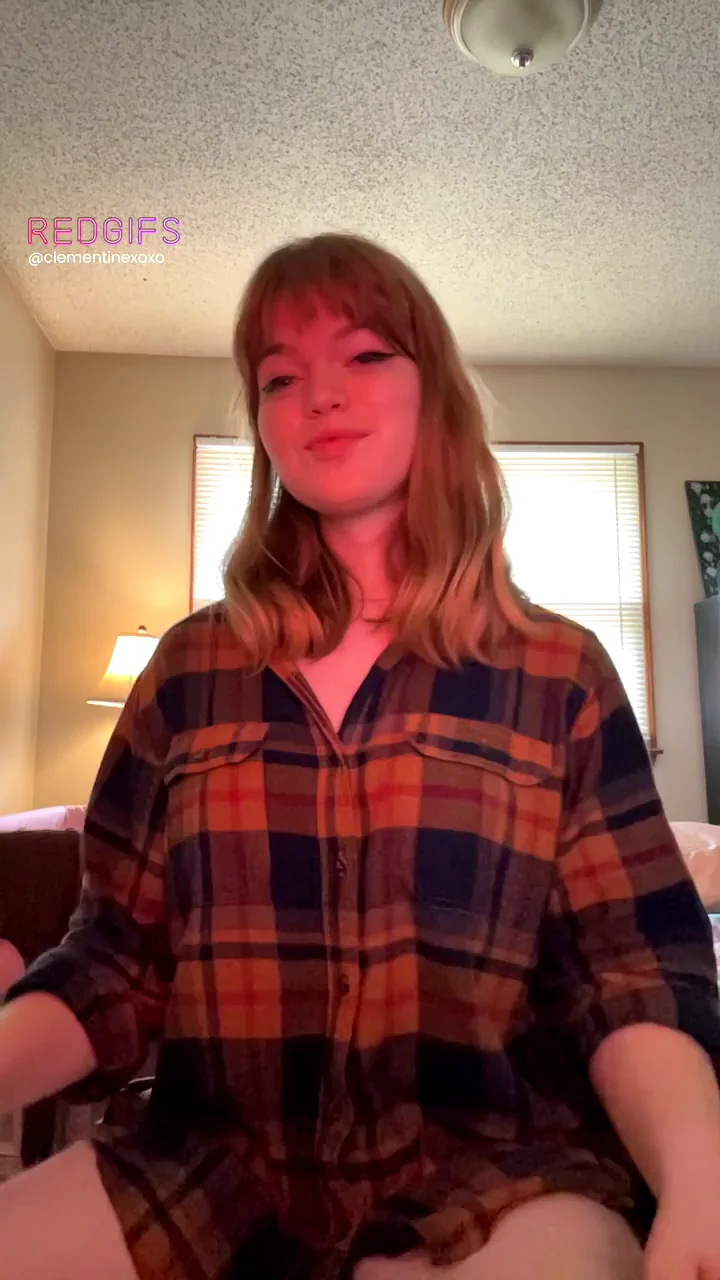 Hold onto my boobs while you slide down on my cock 💘💘