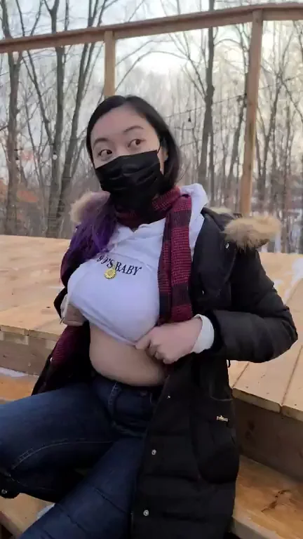 Every time I go to a cottage I wish that all my guy friends would stroke their dicks as I lay down and cover me in cum until I can't breathe