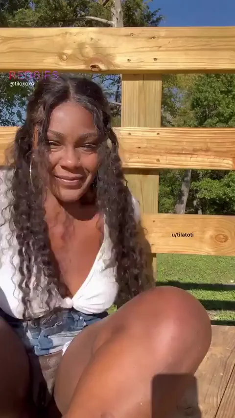 Wild Ebony Babe's Outdoor Tease on the Deck