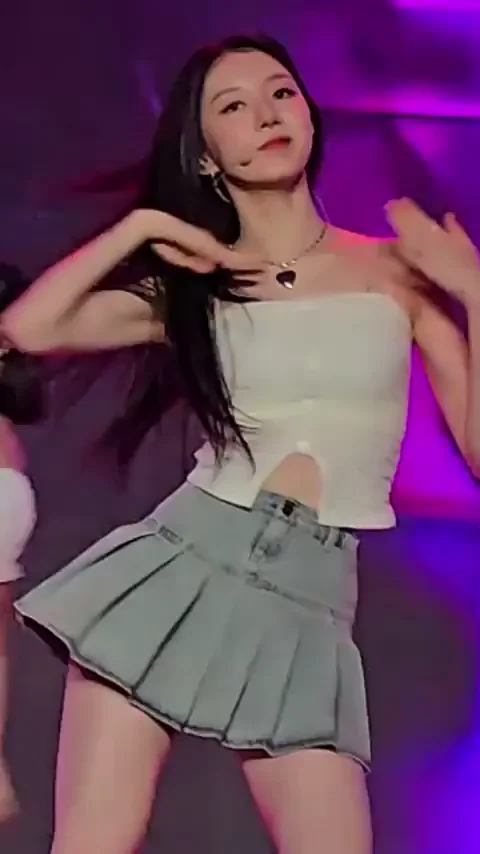 LIGHTSUM - Juhyeon & Chowon