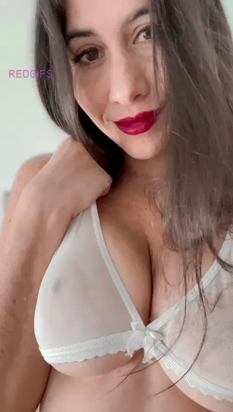 tell me if you want to play with me
