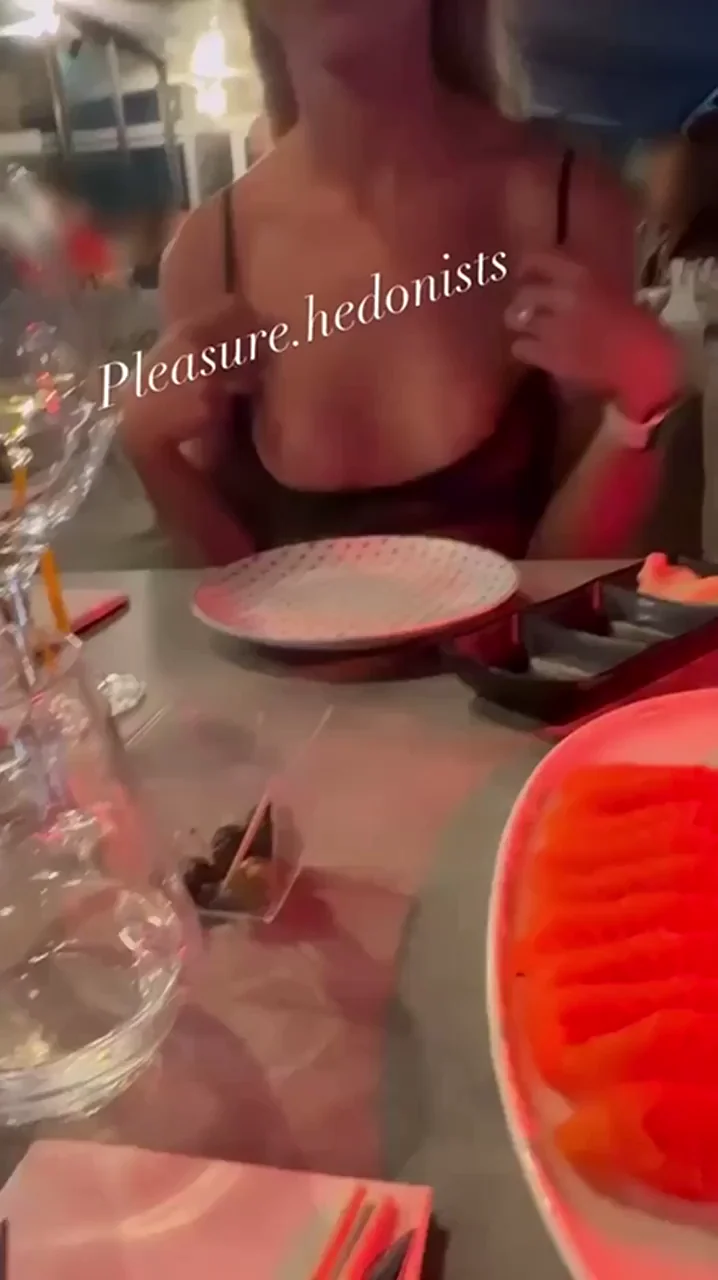Dared to go to dinner and flash my bits