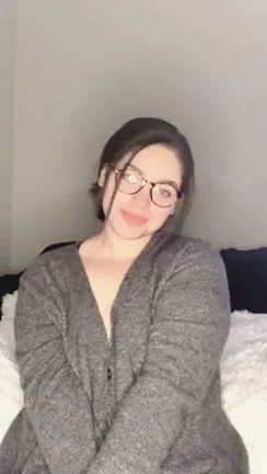 Good morning from me and my boobs ??