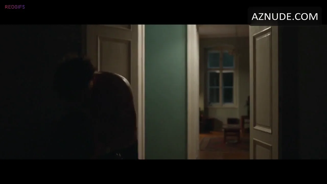 Teresa Palmer in Berlin Syndrome (2017)