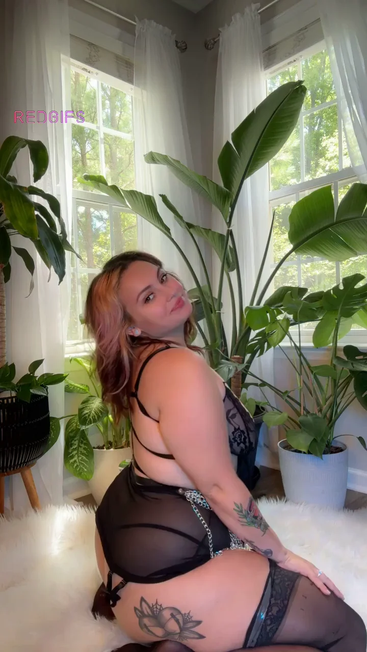Just another alt milf