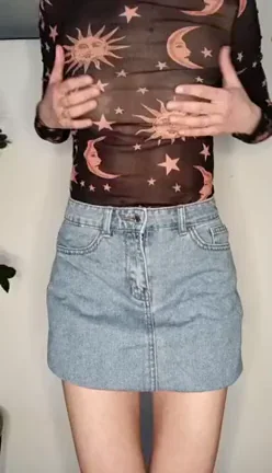 Who wants to help me undress? ? [F]