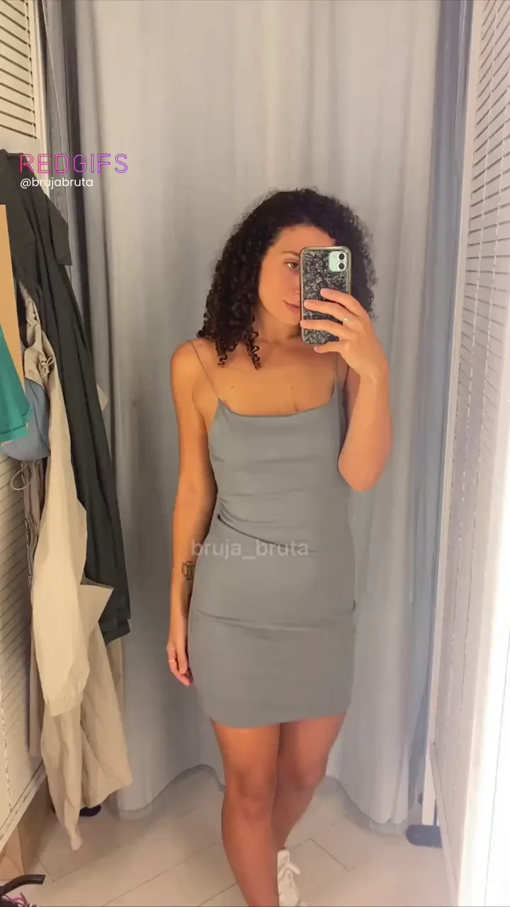 My lil nipples wanted to be sucked in the changing room :(