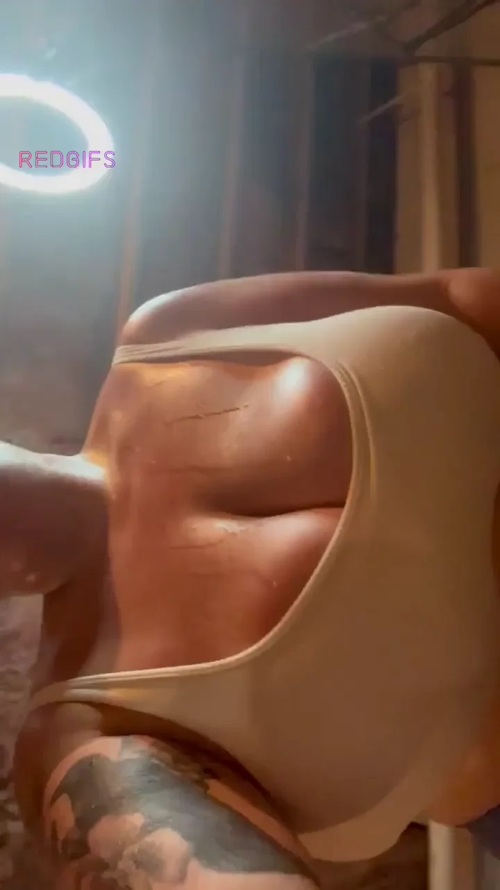 Gym Slut's Overflowing Cleavage: These Tits Need No Bra!