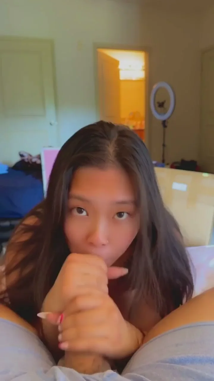 I’m on a mission to taste all my guy friends cum