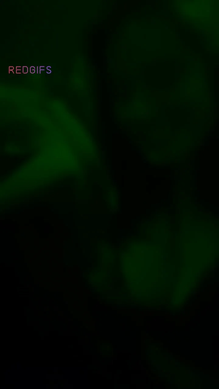 Flashing My Tits at the Club Bartender to Get His Attention 😈🍸