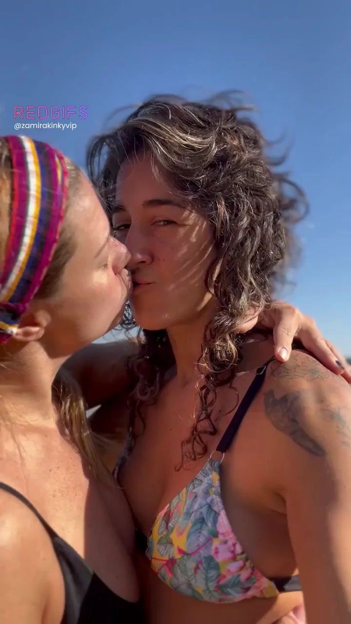 Sunny kisses for you