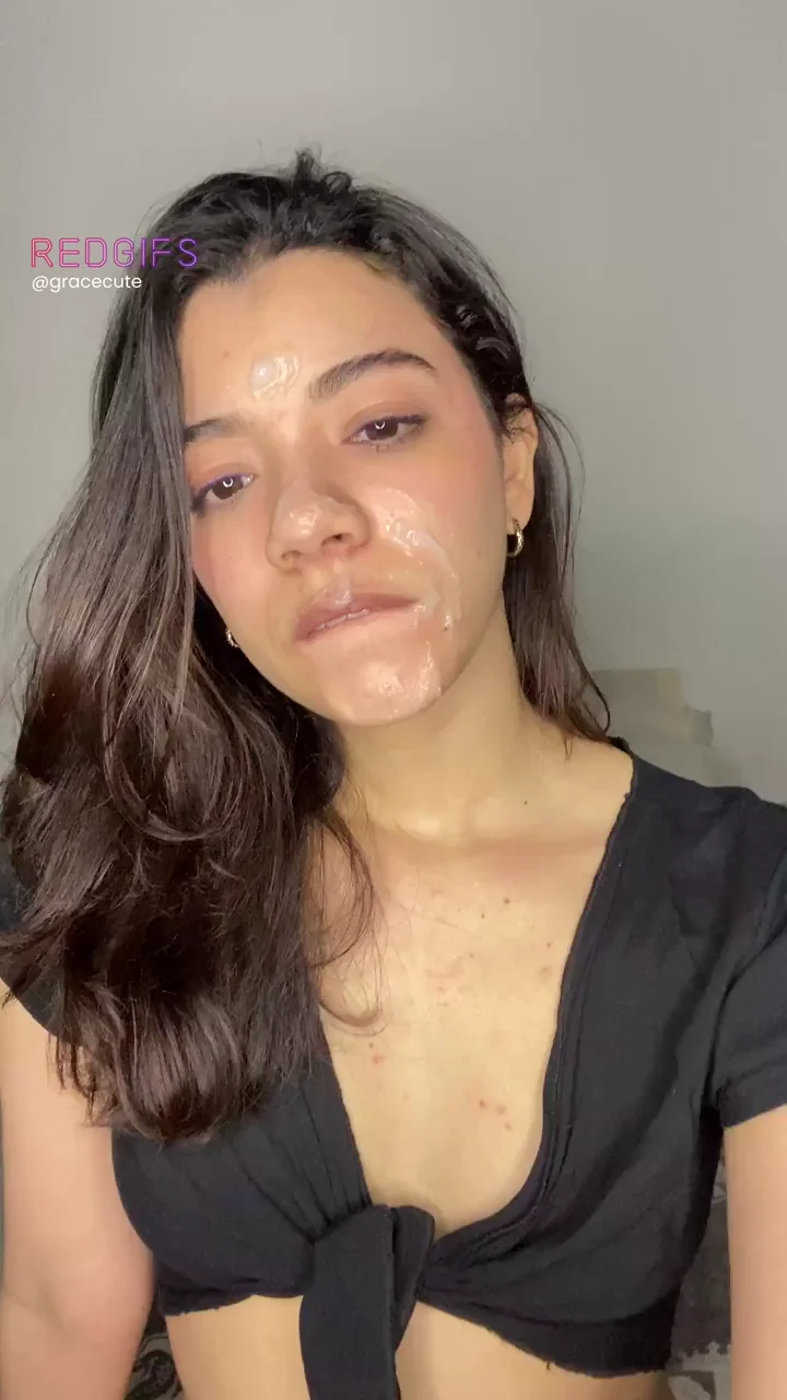 Cum-Hungry Slut Begs for Daily Monster Facials