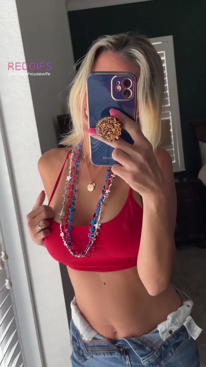Blonde Bombshell's Explosive Tits Tease 🥰💥🍆