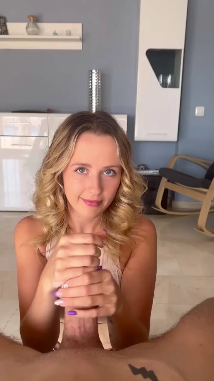 Some cocks need two hands