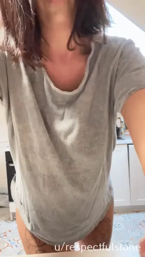 Hubby Asks: How Many Subs Wanna Fuck This Slutty Real Mom? 🔥🍑