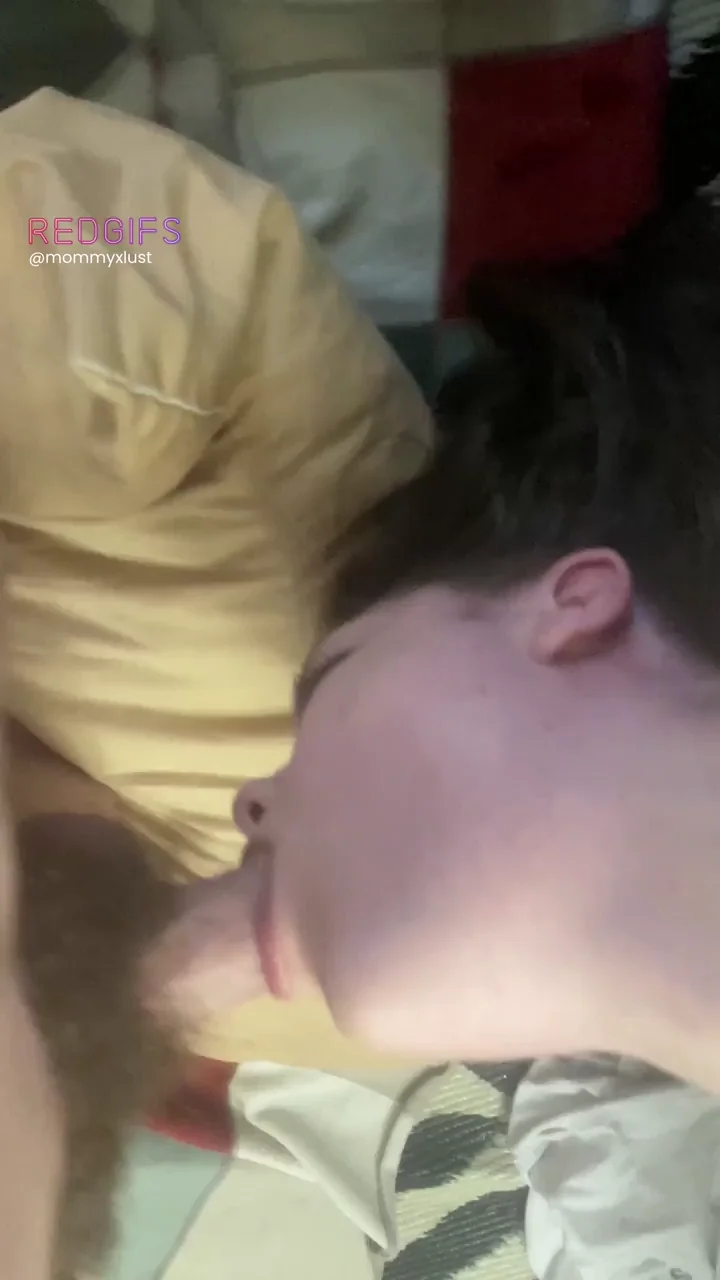 I love sucking cock
