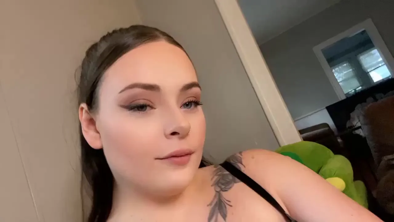 Snap Slut n.xoxo97's Tease 😘 Hit Me Up 🫶💦