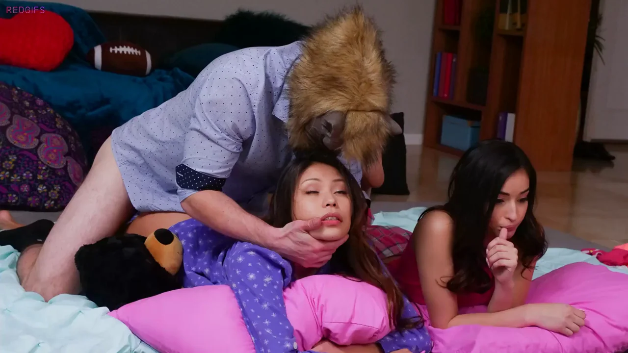 Daddy Secretly Fucks His Step Daughter Beside Her Bestie