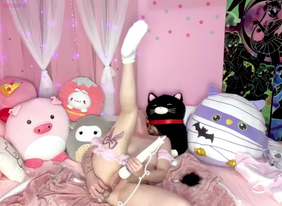 🍑 Kawaii Anal Whore Begs for Backdoor Pounding 😈