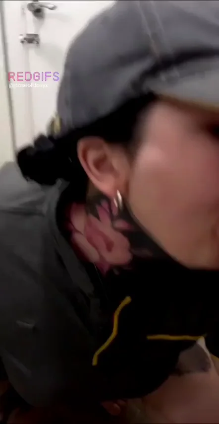 Would you let the mcdonalds employee take you out back so she can give you throat hugs