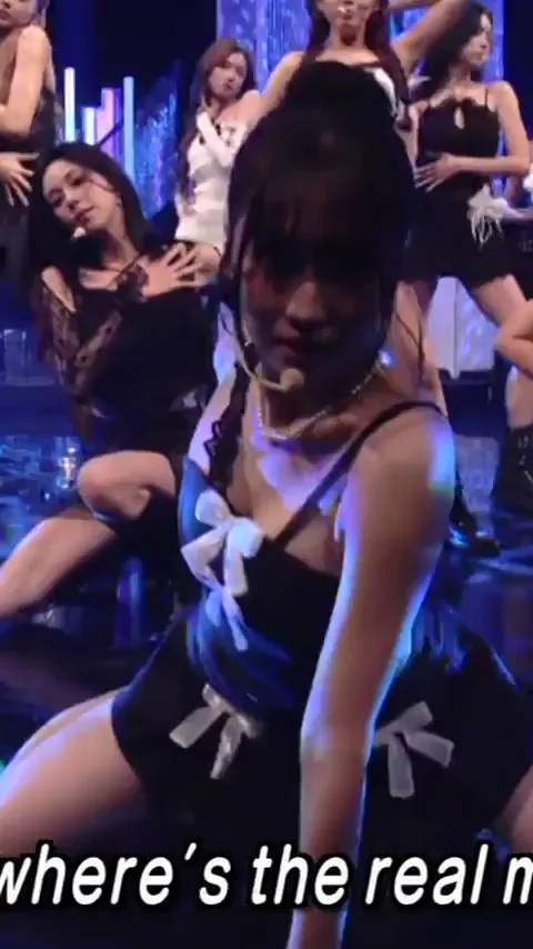 🔥 TWICE Momo's Slutty Dance Tease 💦 Kpop Fap Fuel