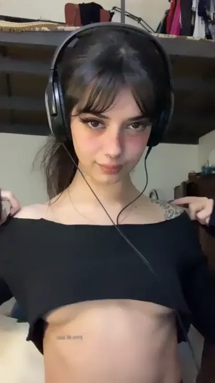 if you were my teacher would you be into me?