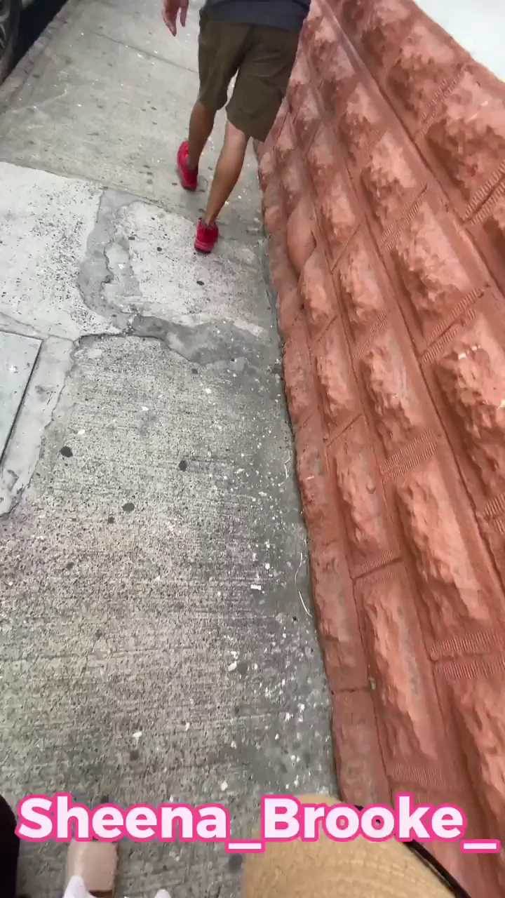 The perfect pants 👖 😝 I love to be seen by strangers on the street
