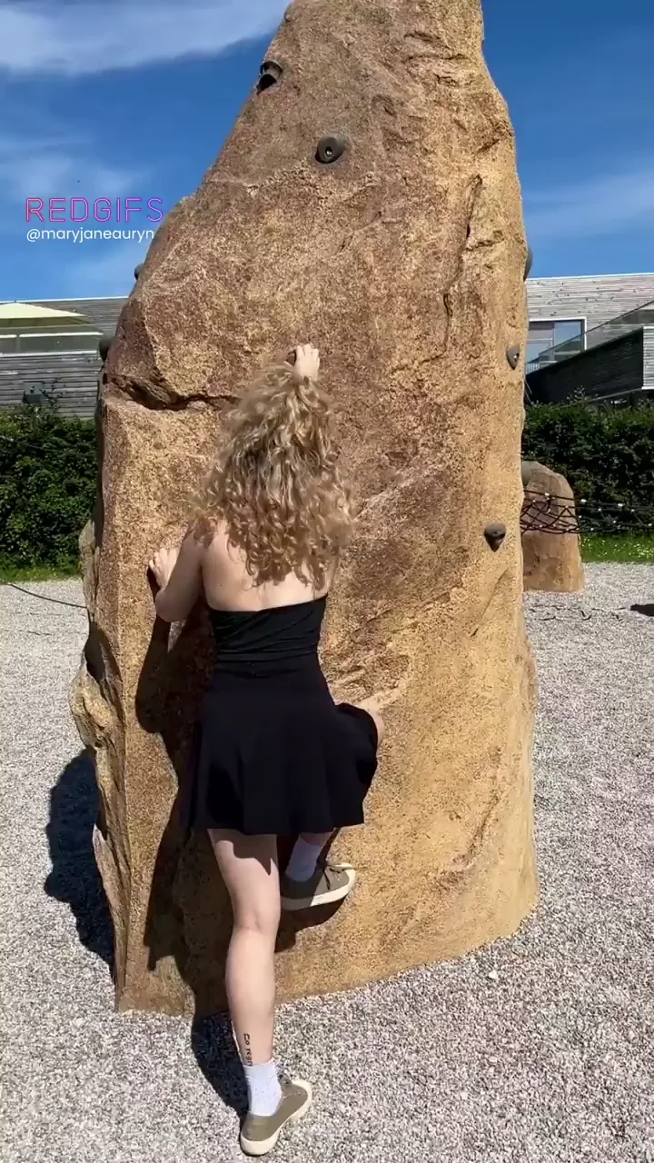 come with me on the playground