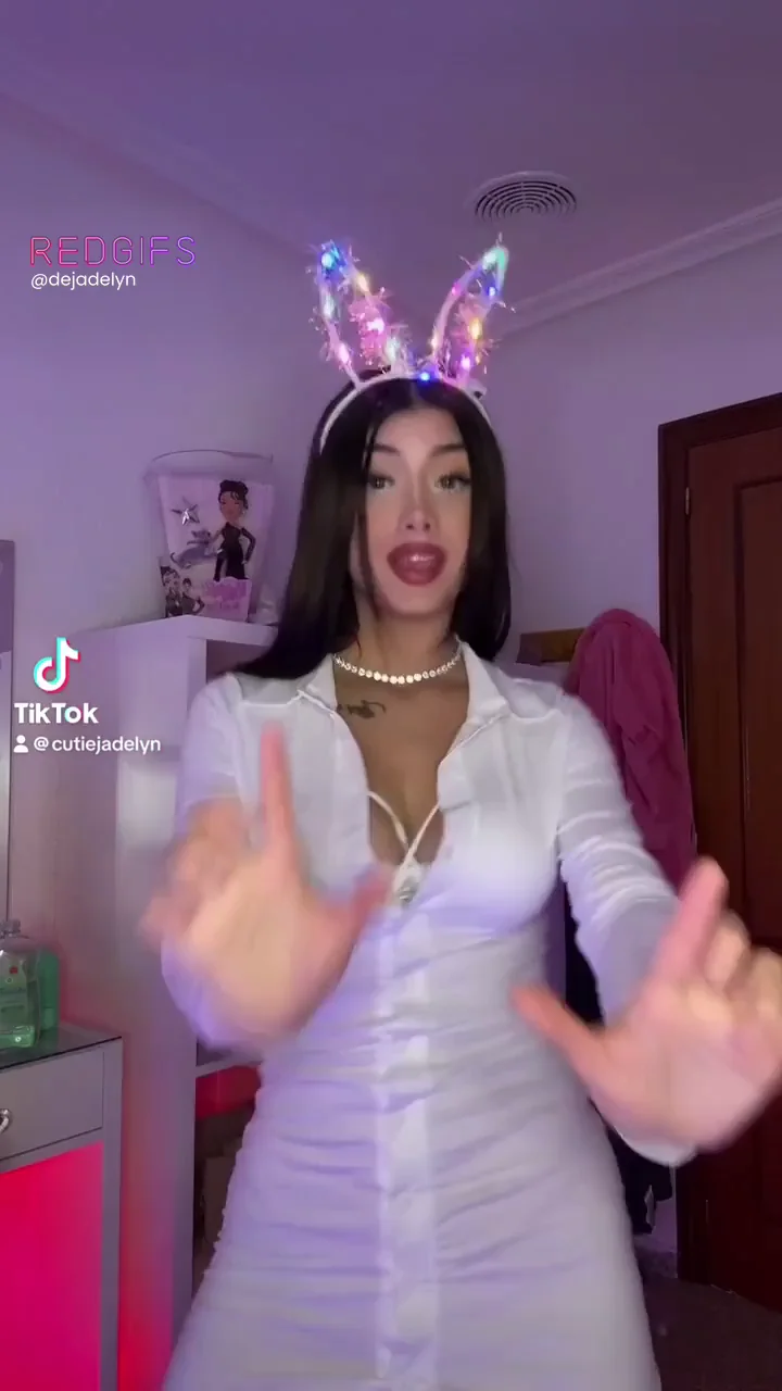Bunny Thot Misses Your Cock 😈🐰💦