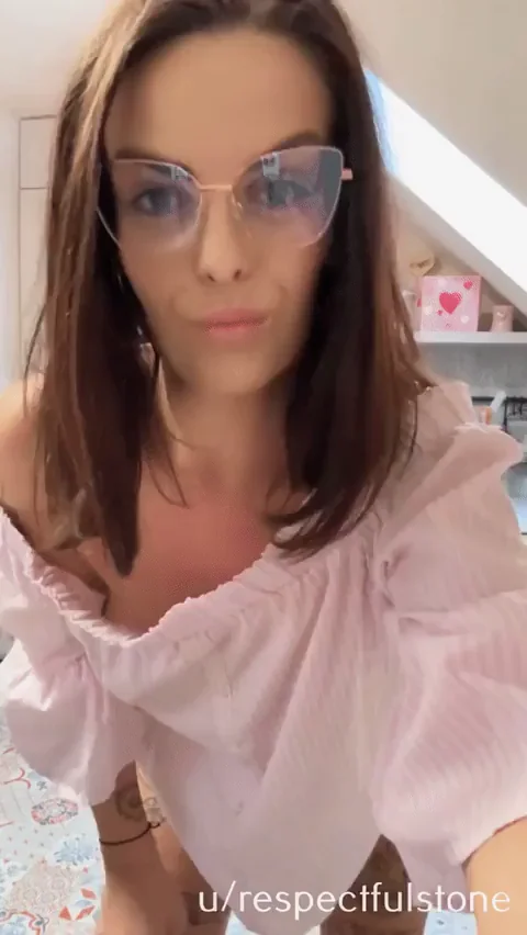 Convince me to fuck you in 3 words. 40(f)