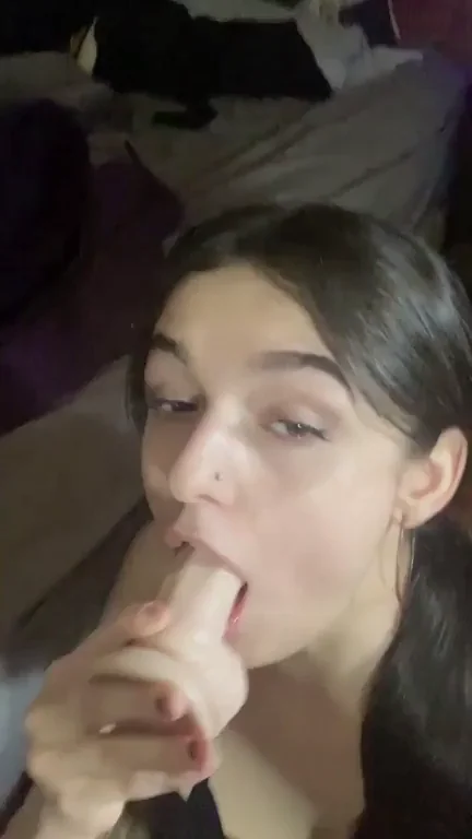Slutty Wake-Up Blowjob: OC Hottie Sucks Thick Cock Tease