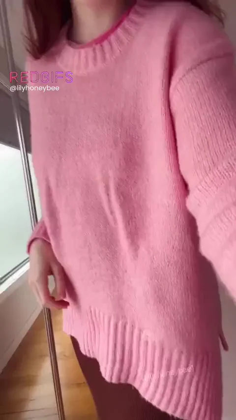 Office Tease: Busty Petite Flashes Massive Tits! 🔥💦