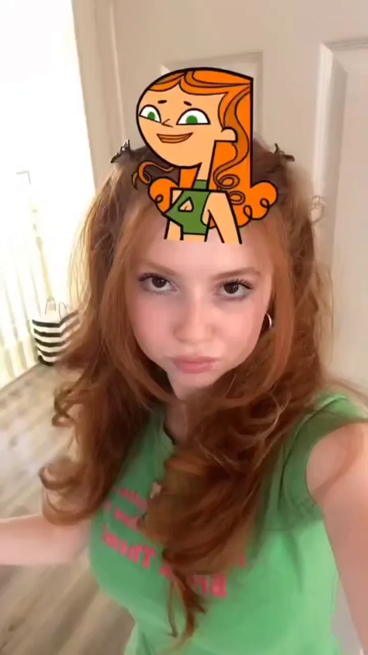 Francesca Capaldi's Freaky Cartoon Hentai Headband Tease