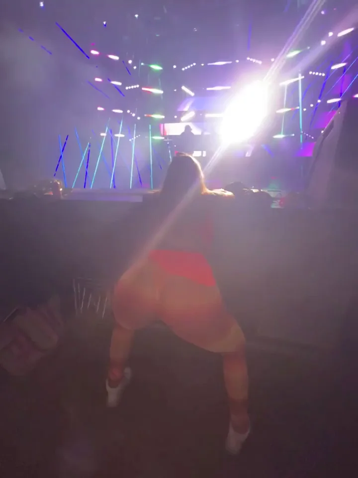 Just a little booty show