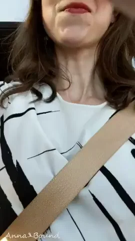 Forgot My Panties Rush to Work 😈💦 [Gif]