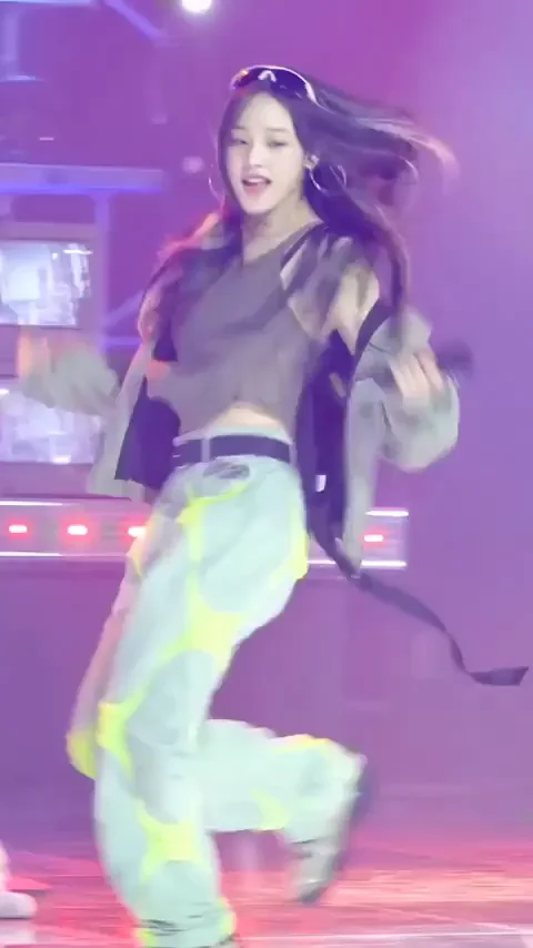 NewJeans - Minji