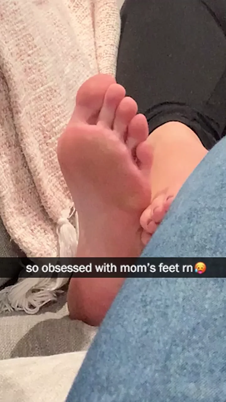 Addicted to my mother’s feet