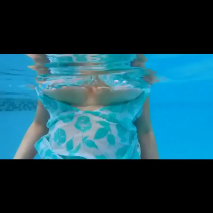 Mom's Killer Tits & Ass: Underwater Incest Ride