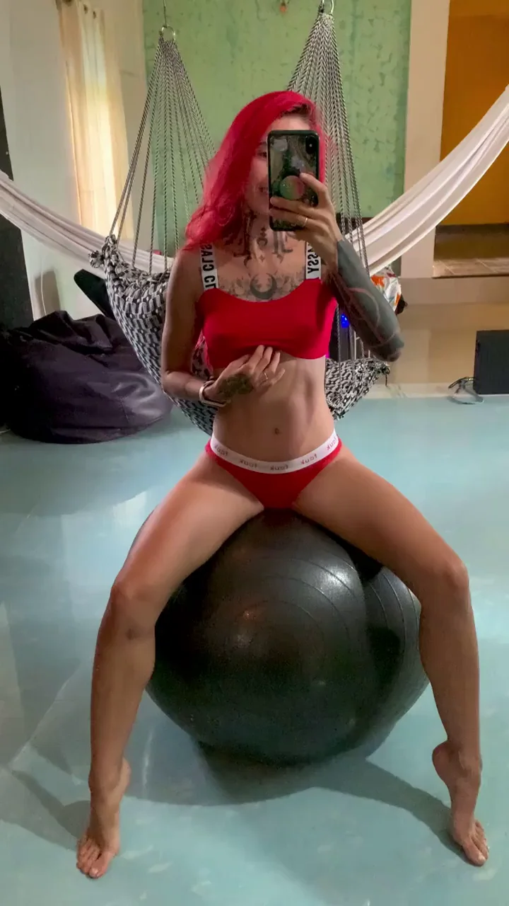 Petite tits just the right size for a perfect fit
