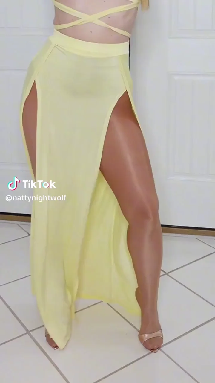 Natalie Nightwolf's Shiny Pantyhose Leg Tease 🔥👅