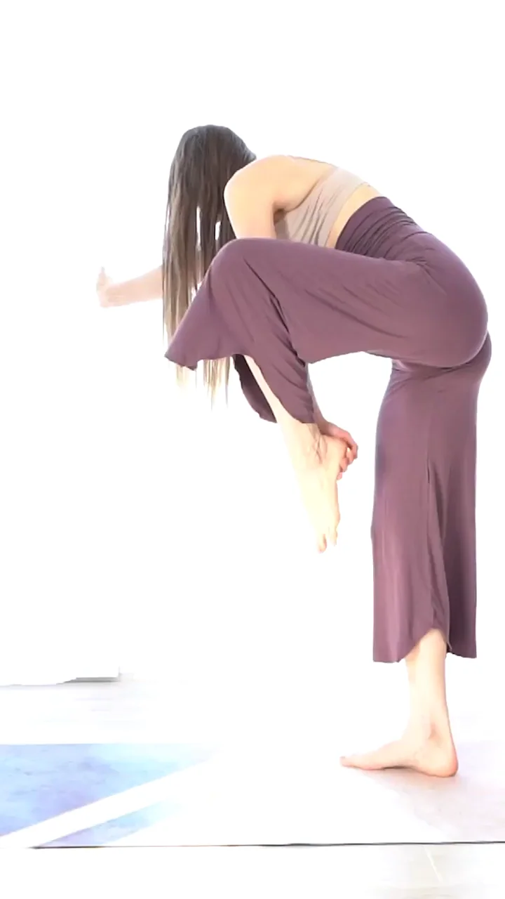 How Deep Can You Thrust Into These Tight Yoga Pants? 🍑🔥