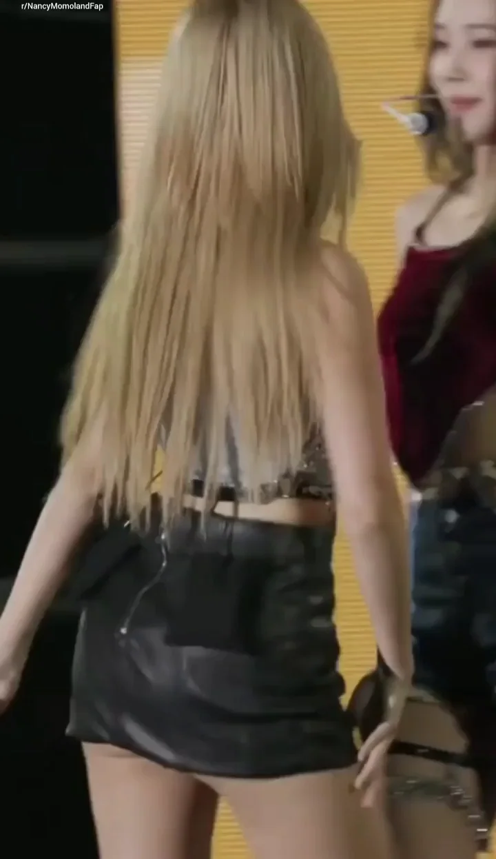 Nancy from Momoland Teasing with Thicc Ass in Skintight Outfits