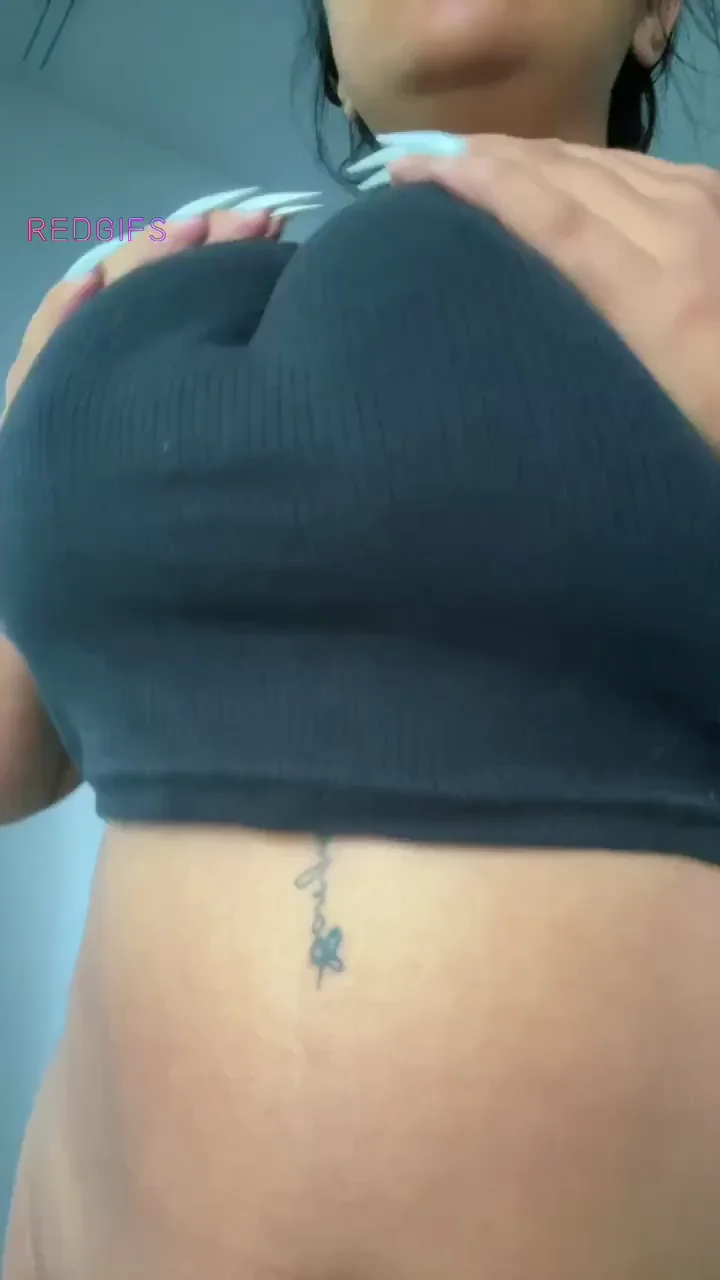 Thick Ebony Babe Teases Her Massive Areola Tits